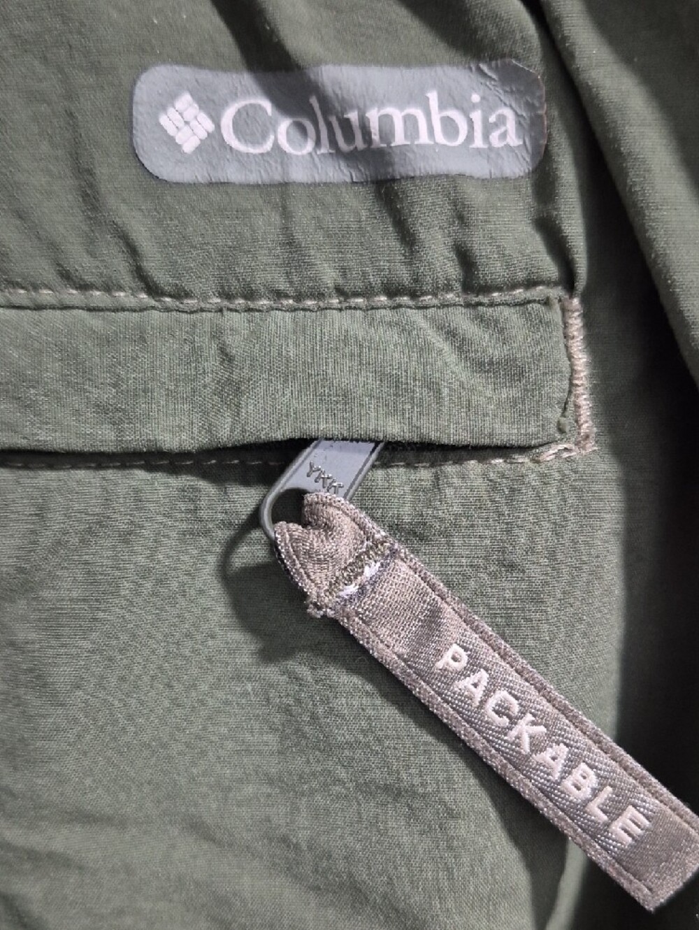 Columbia Olive Green Packable Outdoor Shorts - Picture 2 of 6